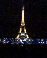 Am Sonntag Abend konnte ich es nicht lassen, nochmals zum Eiffel zu fahren und mir das Lichterspektakel anzusehen!